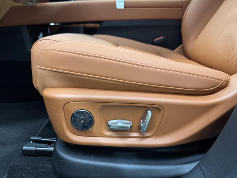 Купить Li Auto L6 гибрид 2024 id-1007404 в Киеве, Фото №[delta]