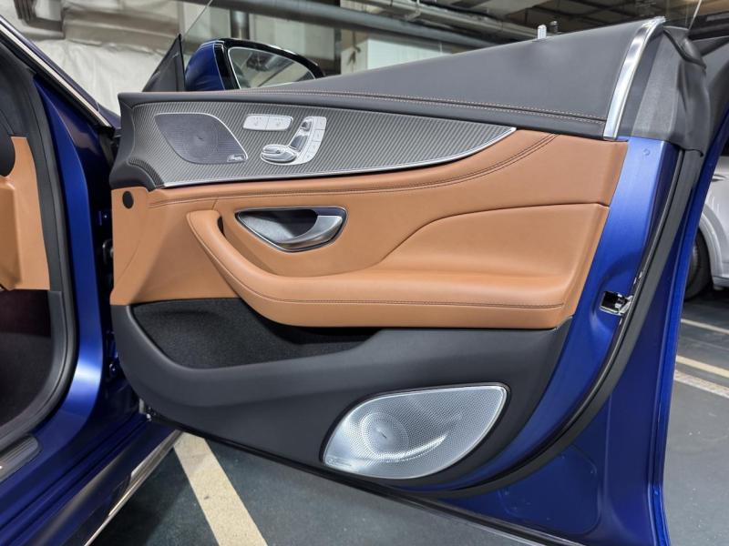 Купить Mercedes-Benz GT 63 S AMG бензин 2020 id-1007406 в Киеве, Фото №[delta]