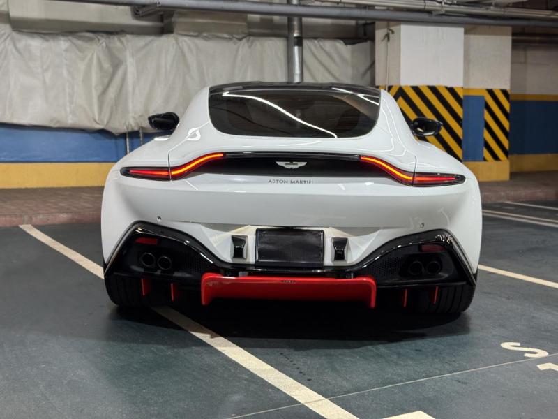 Купить Aston-Martin Vantage бензин 2021 id-1007411 в Киеве, Фото №[delta]