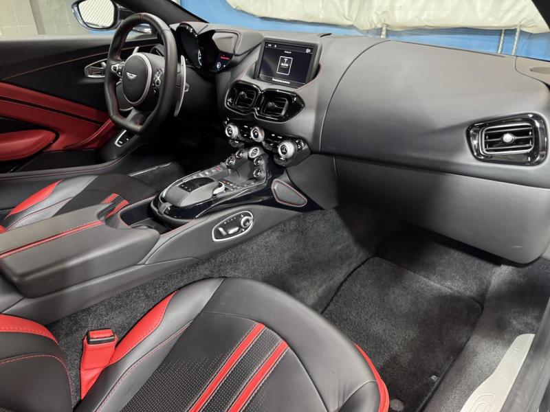 Купить Aston-Martin Vantage бензин 2021 id-1007411 в Киеве, Фото №[delta]