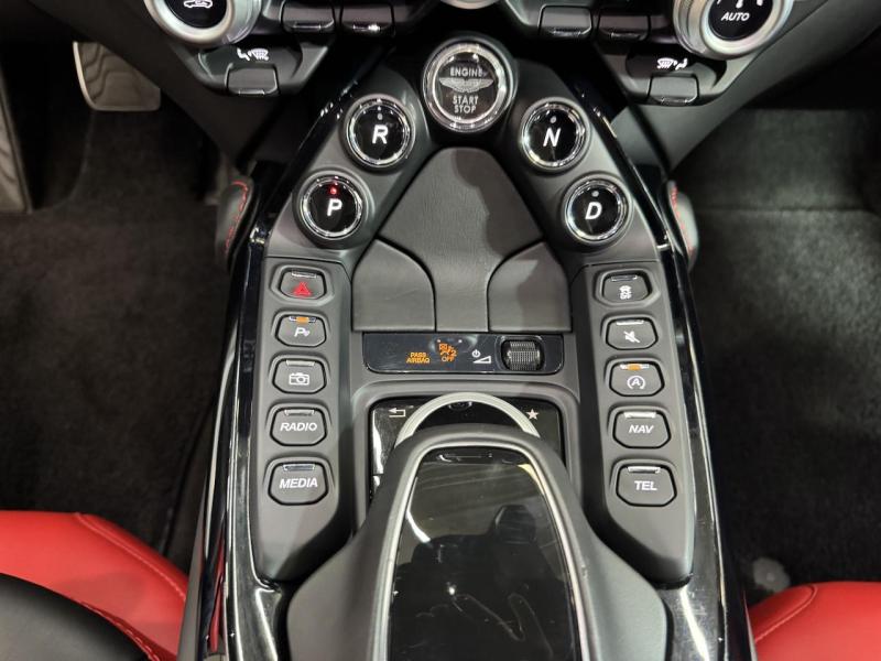 Купить Aston-Martin Vantage бензин 2021 id-1007411 в Киеве, Фото №[delta]