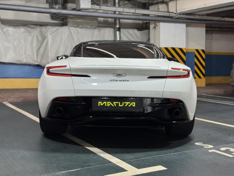 Купить Aston-Martin DB11 бензин 2018 id-1007414 в Киеве, Фото №[delta]