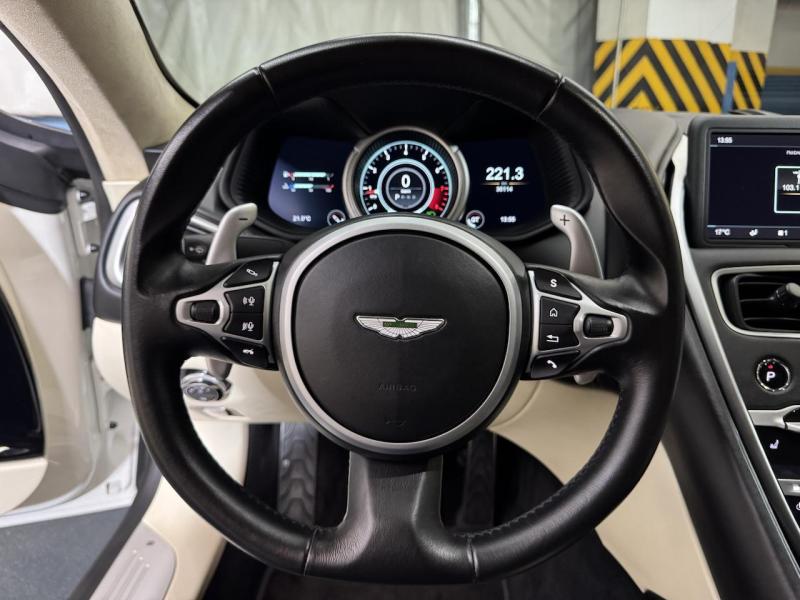 Купить Aston-Martin DB11 бензин 2018 id-1007414 в Киеве, Фото №[delta]