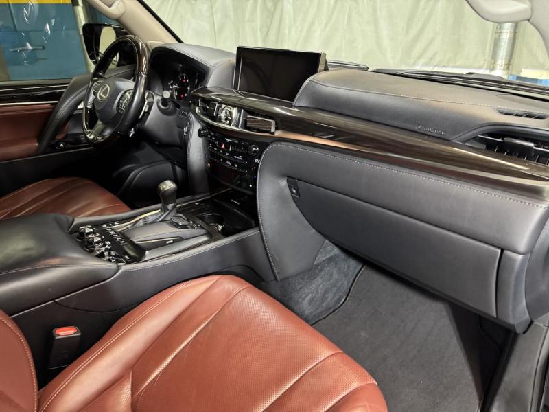 Купить Lexus LX 450D Luxury дизель 2017 id-1007428 в Киеве, Фото №[delta]