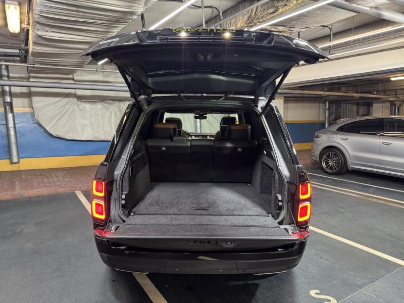 Купить Land-Rover Range-Rover LWB Autoboirgaphy бензин 2019 id-1007440 в Киеве, Фото №[delta]