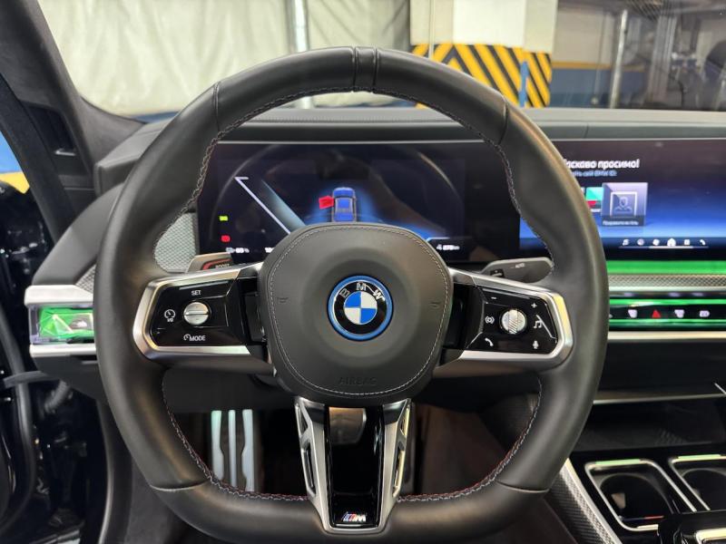 Купить BMW i7 M70 xDrive электро 2024 id-1007439 в Киеве, Фото №[delta]