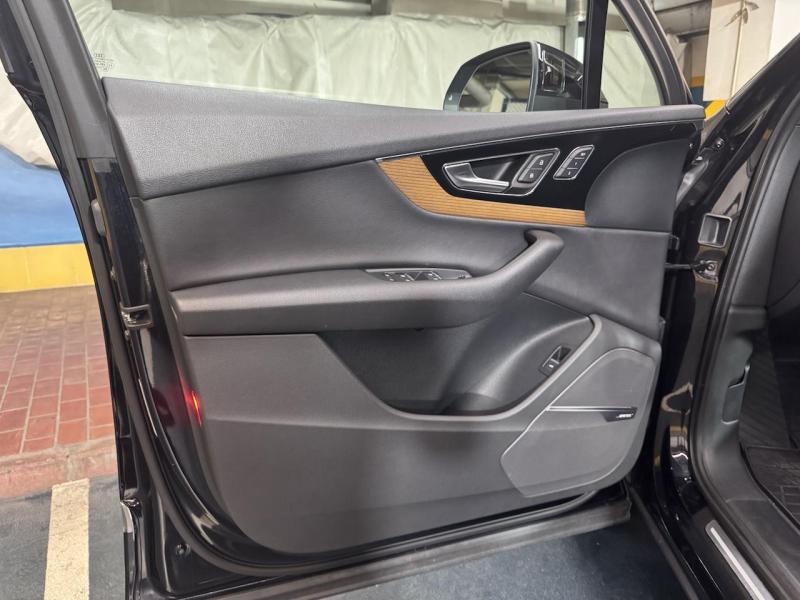 Купить Audi Q7 бензин 2017 id-1007438 в Киеве, Фото №[delta]