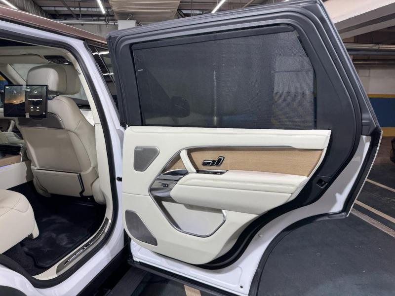 Купить Land-Rover Range-Rover SVAutobiography Long бензин 2024 id-1007458 в Киеве, Фото №[delta]