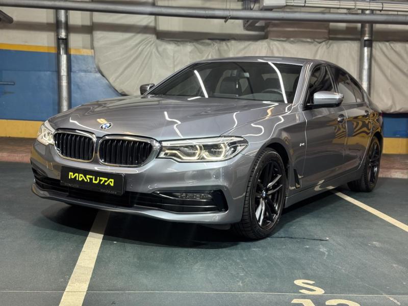 Купить BMW 5-Series 540i xDrive бензин 2017 id-1007461 в Киеве, Фото №[delta]