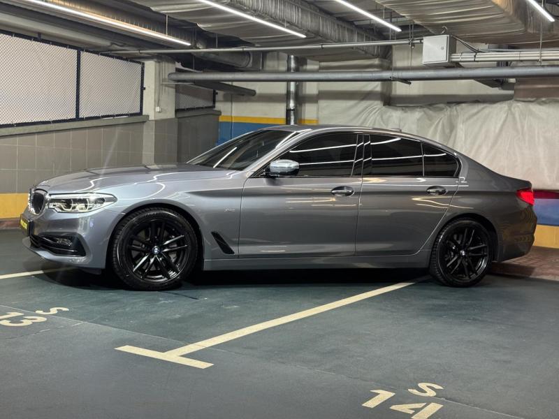 Купить BMW 5-Series 540i xDrive бензин 2017 id-1007461 в Киеве, Фото №[delta]