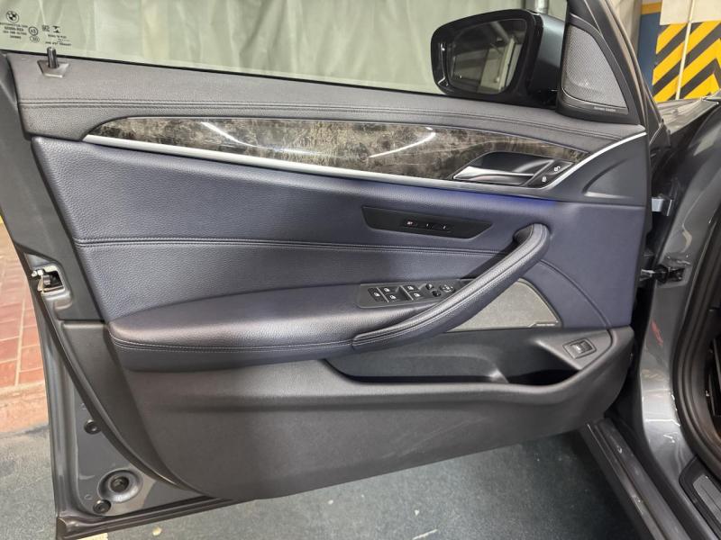 Купить BMW 5-Series 540i xDrive бензин 2017 id-1007461 в Киеве, Фото №[delta]