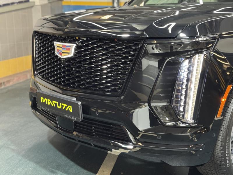 Купить Cadillac Escalade Sport Platinum бензин 2025 id-1007473 в Киеве, Фото №[delta]