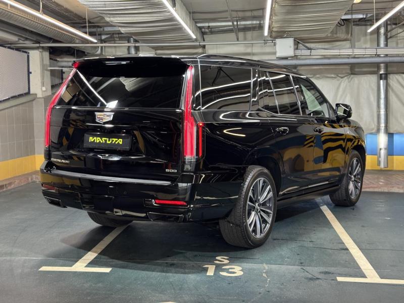 Купить Cadillac Escalade Sport Platinum бензин 2025 id-1007473 в Киеве, Фото №[delta]