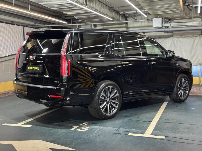Купить Cadillac Escalade Sport Platinum бензин 2025 id-1007473 в Киеве, Фото №[delta]