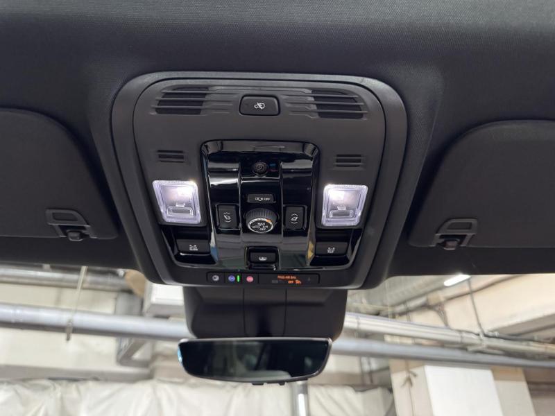 Купить Cadillac Escalade Sport Platinum бензин 2025 id-1007473 в Киеве, Фото №[delta]