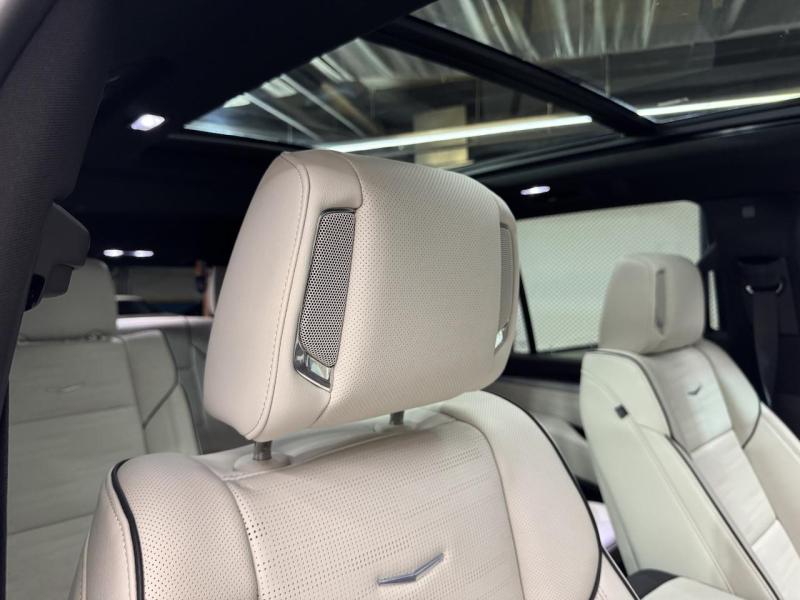 Купить Cadillac Escalade Sport Platinum бензин 2025 id-1007473 в Киеве, Фото №[delta]