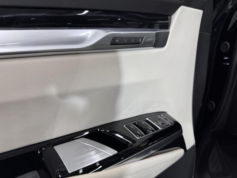 Купить Cadillac Escalade Sport Platinum бензин 2025 id-1007473 в Киеве, Фото №[delta]