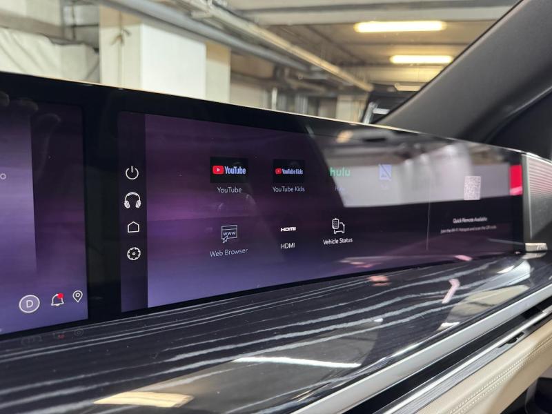 Купить Cadillac Escalade Sport Platinum бензин 2025 id-1007473 в Киеве, Фото №[delta]