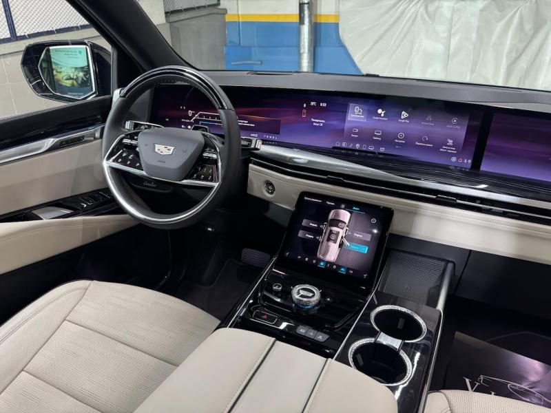 Купить Cadillac Escalade Sport Platinum бензин 2025 id-1007473 в Киеве, Фото №[delta]