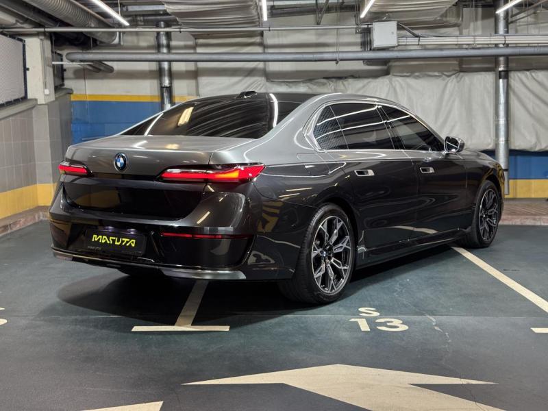 Купить BMW 7-Series 750e xDrive гибрид 2023 id-1007498 в Киеве, Фото №[delta]