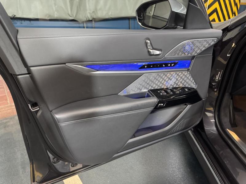 Купить BMW 7-Series 750e xDrive гибрид 2023 id-1007498 в Киеве, Фото №[delta]