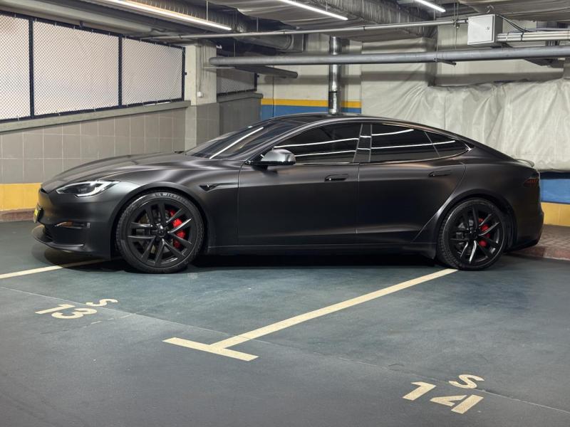 Купить Tesla Model S Plaid бензин 2023 id-1007500 в Киеве, Фото №[delta]