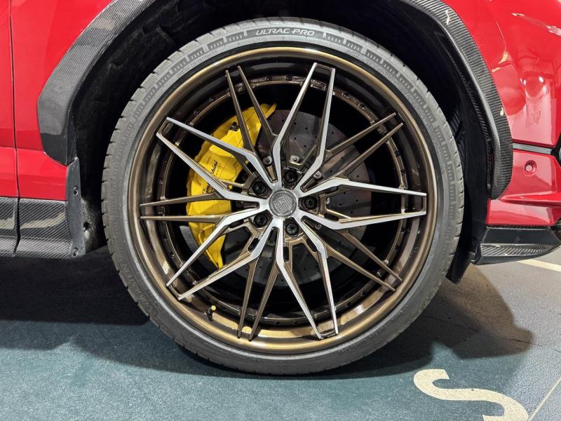 Купить Lamborghini Urus Pearl Capsule бензин 2021 id-1007549 в Киеве, Фото №[delta]