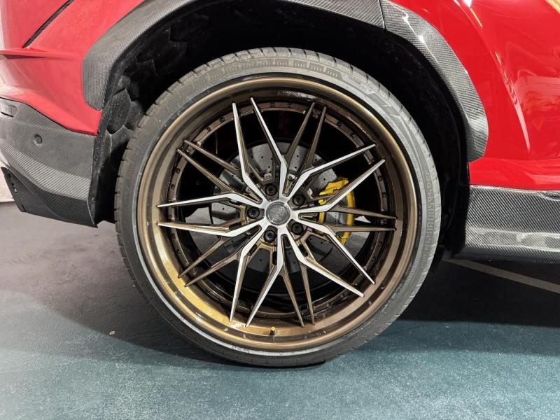 Купить Lamborghini Urus Pearl Capsule бензин 2021 id-1007549 в Киеве, Фото №[delta]