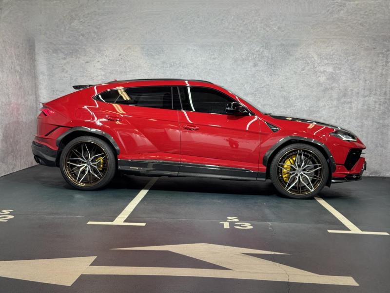 Купить Lamborghini Urus Pearl Capsule бензин 2021 id-1007549 в Киеве, Фото №[delta]