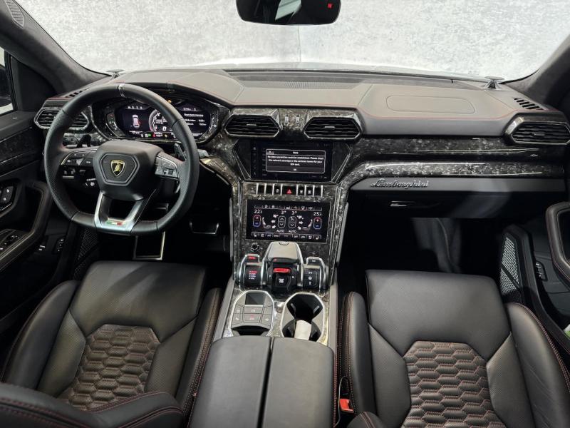 Купить Lamborghini Urus Pearl Capsule бензин 2021 id-1007549 в Киеве, Фото №[delta]