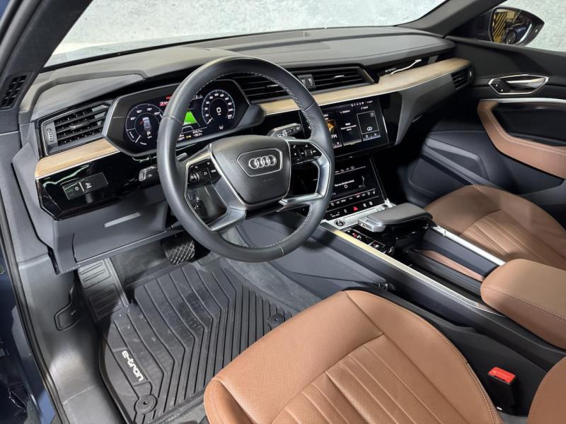 Купить Audi Q8 E-tron quattro электро 2023 id-1007557 в Киеве, Фото №[delta]