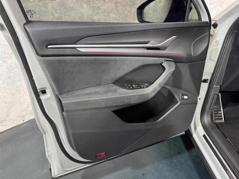 Купить Skoda Kodiaq Sport Line бензин 2025 id-1007572 в Киеве, Фото №[delta]