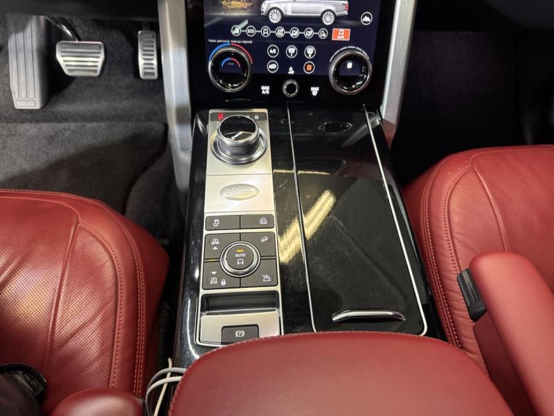 Купить Land-Rover Range-Rover Autobiography P400 Long гибрид 2021 id-1007678 в Киеве, Фото №[delta]