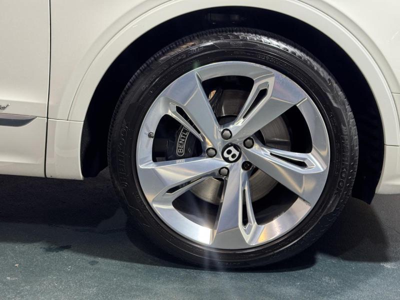 Купить Bentley Bentayga Hybrid гибрид 2021 id-1007705 в Киеве, Фото №[delta]