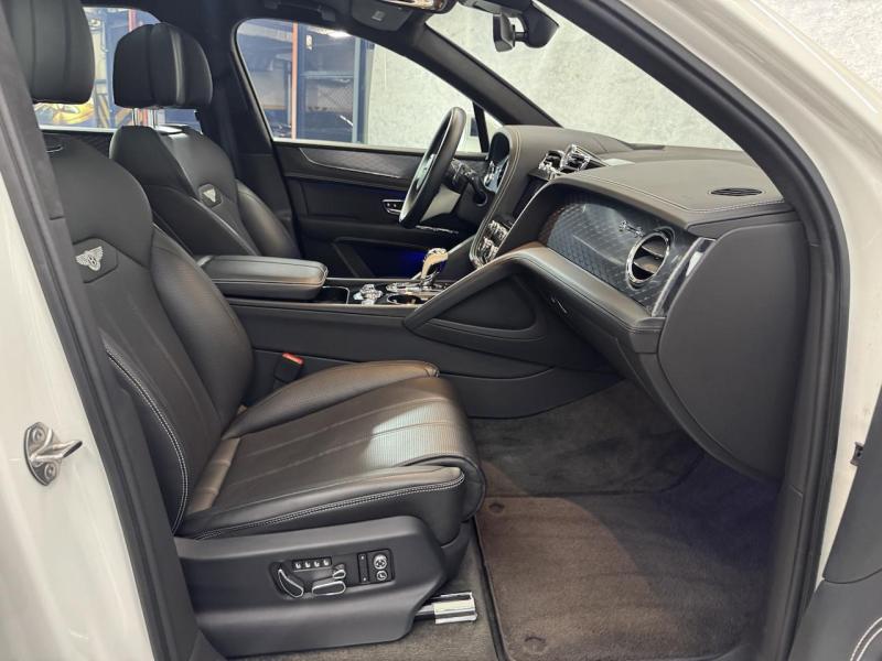 Купить Bentley Bentayga Hybrid гибрид 2021 id-1007705 в Киеве, Фото №[delta]