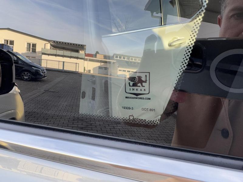 Купить Toyota Land Cruiser 300 Guard Inkas B6+ дизель 2025 id-1007727 в Киеве, Фото №[delta]