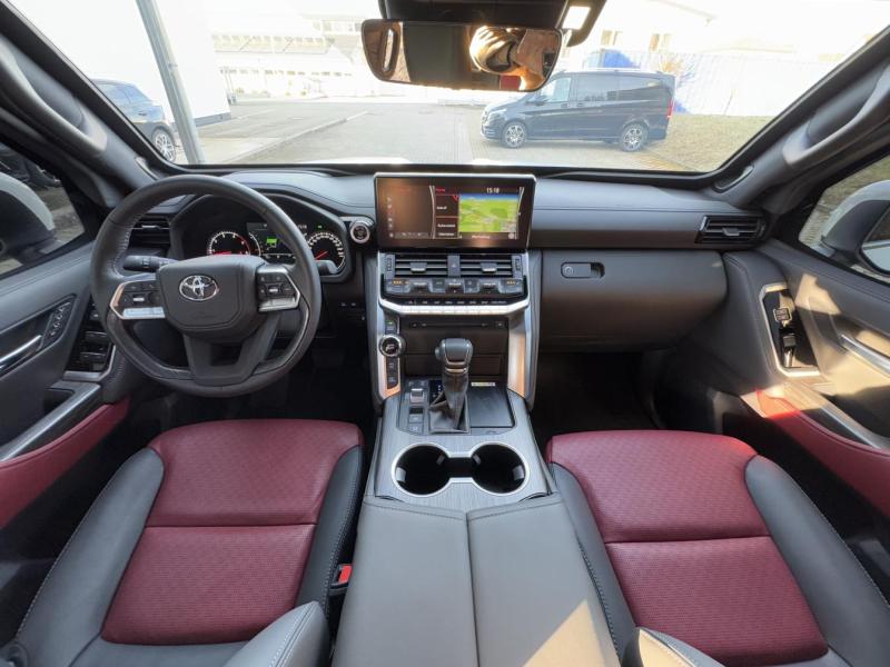 Купить Toyota Land Cruiser 300 Guard Inkas B6+ дизель 2025 id-1007727 в Киеве, Фото №[delta]