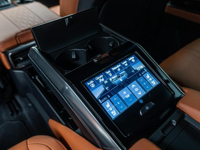 Купить Lexus LX 700h Guard BR6 INKAS гибрид 2025 id-1007729 в Киеве, Фото №[delta]