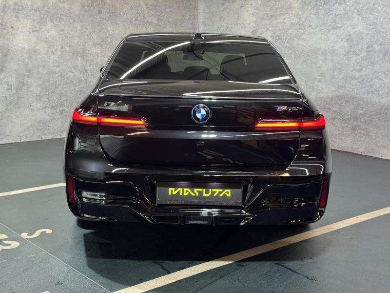 Купить BMW i7 M70 xDrive электро 2024 id-1007734 в Киеве, Фото №[delta]
