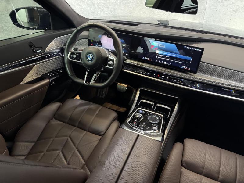 Купить BMW i7 M70 xDrive электро 2024 id-1007734 в Киеве, Фото №[delta]
