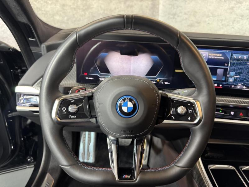 Купить BMW i7 M70 xDrive электро 2024 id-1007734 в Киеве, Фото №[delta]