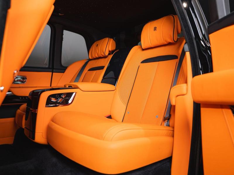 Купить Rolls-Royce Cullinan BLACK BADGE бензин 2024 id-1007740 в Киеве, Фото №[delta]