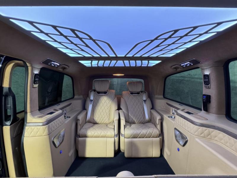 Купить Mercedes-Benz V 250 бензин 2022 id-1007756 в Киеве, Фото №[delta]