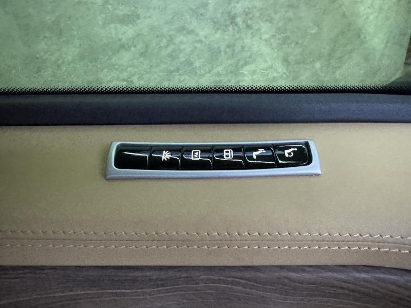 Купить Mercedes-Benz V 250 бензин 2022 id-1007756 в Киеве, Фото №[delta]