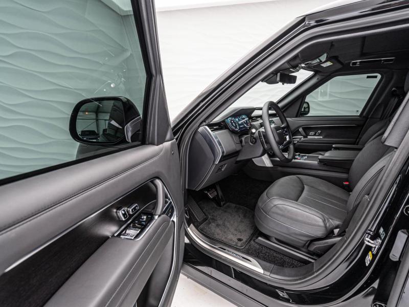 Купить Land-Rover Range-Rover Autobiography Броня B6/B7 бензин 2025 id-1007743 в Киеве, Фото №[delta]