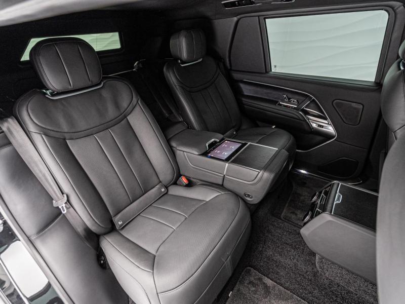 Купить Land-Rover Range-Rover Autobiography Броня B6/B7 бензин 2025 id-1007743 в Киеве, Фото №[delta]