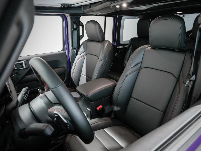 Купить Jeep Wrangler Moab 392 бензин 2026 id-1007770 в Киеве, Фото №[delta]