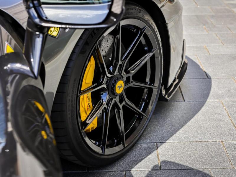 Купить Ferrari SF90 Stradale by Novitec гибрид 2025 id-1007785 в Киеве, Фото №[delta]