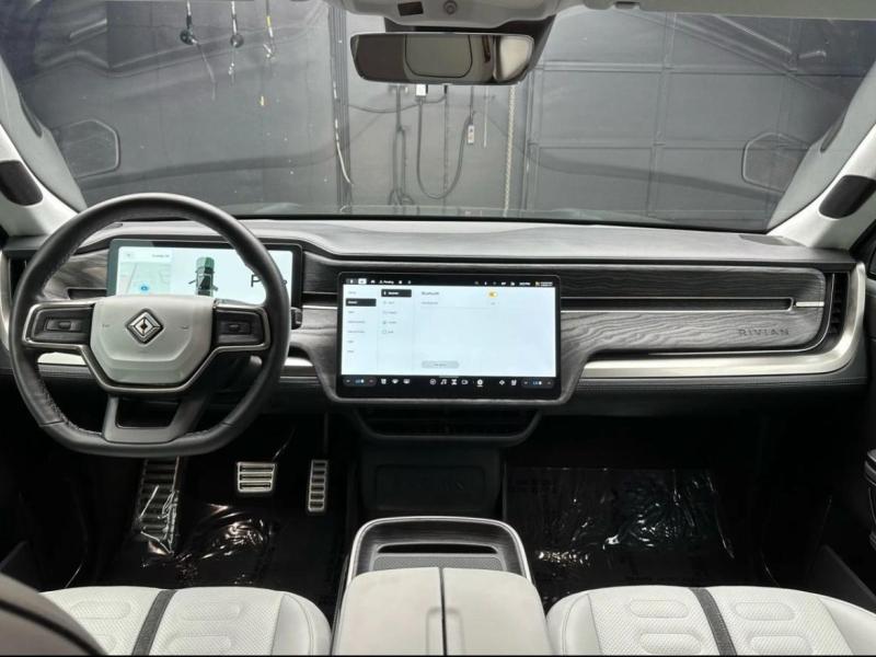 Купить Rivian R1T Launch Edition электро 2025 id-1007794 в Киеве, Фото №[delta]