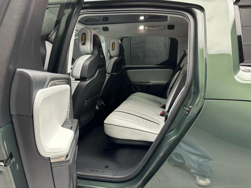 Купить Rivian R1T Launch Edition электро 2025 id-1007794 в Киеве, Фото №[delta]